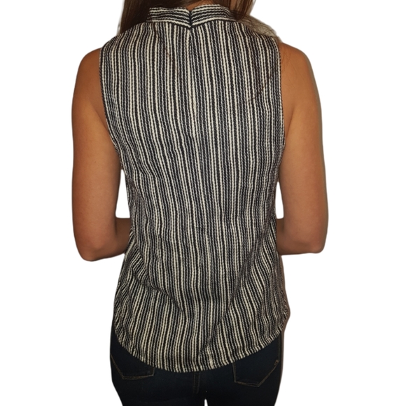 Madewell- Sleeveless, Mock Neck - Picture 3 of 9